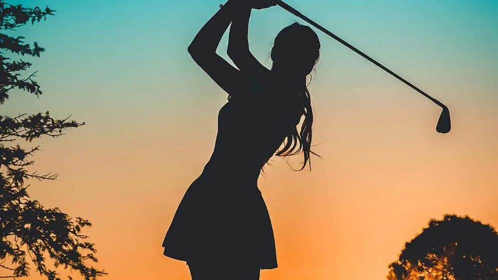 How Much it Costs to Play Golf in Las Vegas (Low to High) 3 Cost to golf in Las Vegas (High-roller courses)