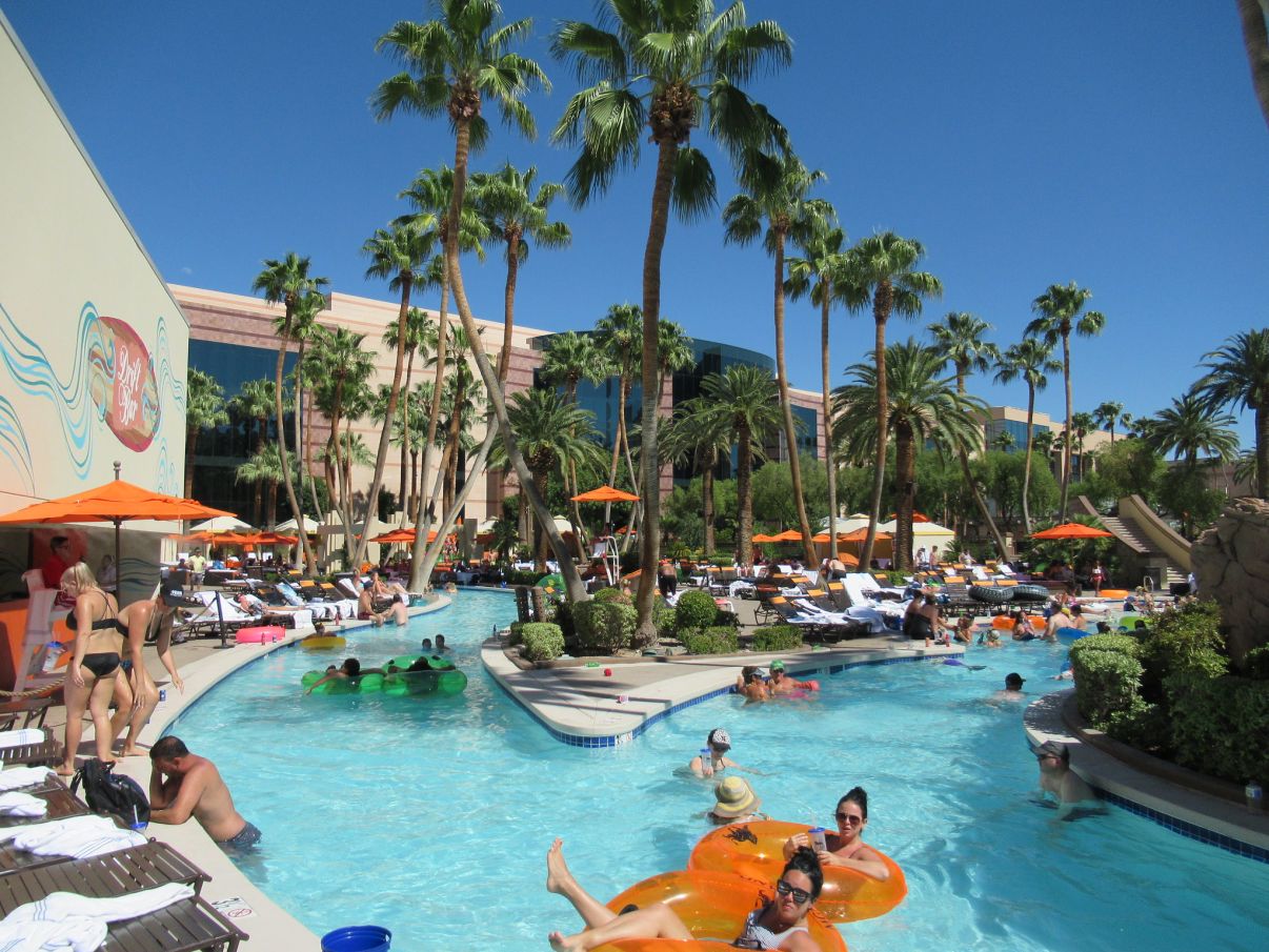 lazy river at MGM Grand Pool Complex