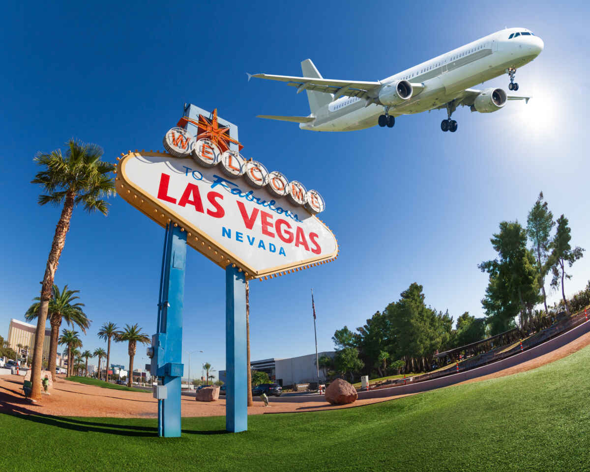 Do Vegas Hotel Prices Go Down Closer to the Date? (Las Vegas Travel Deals) 3 Travel During Off-Peak Times