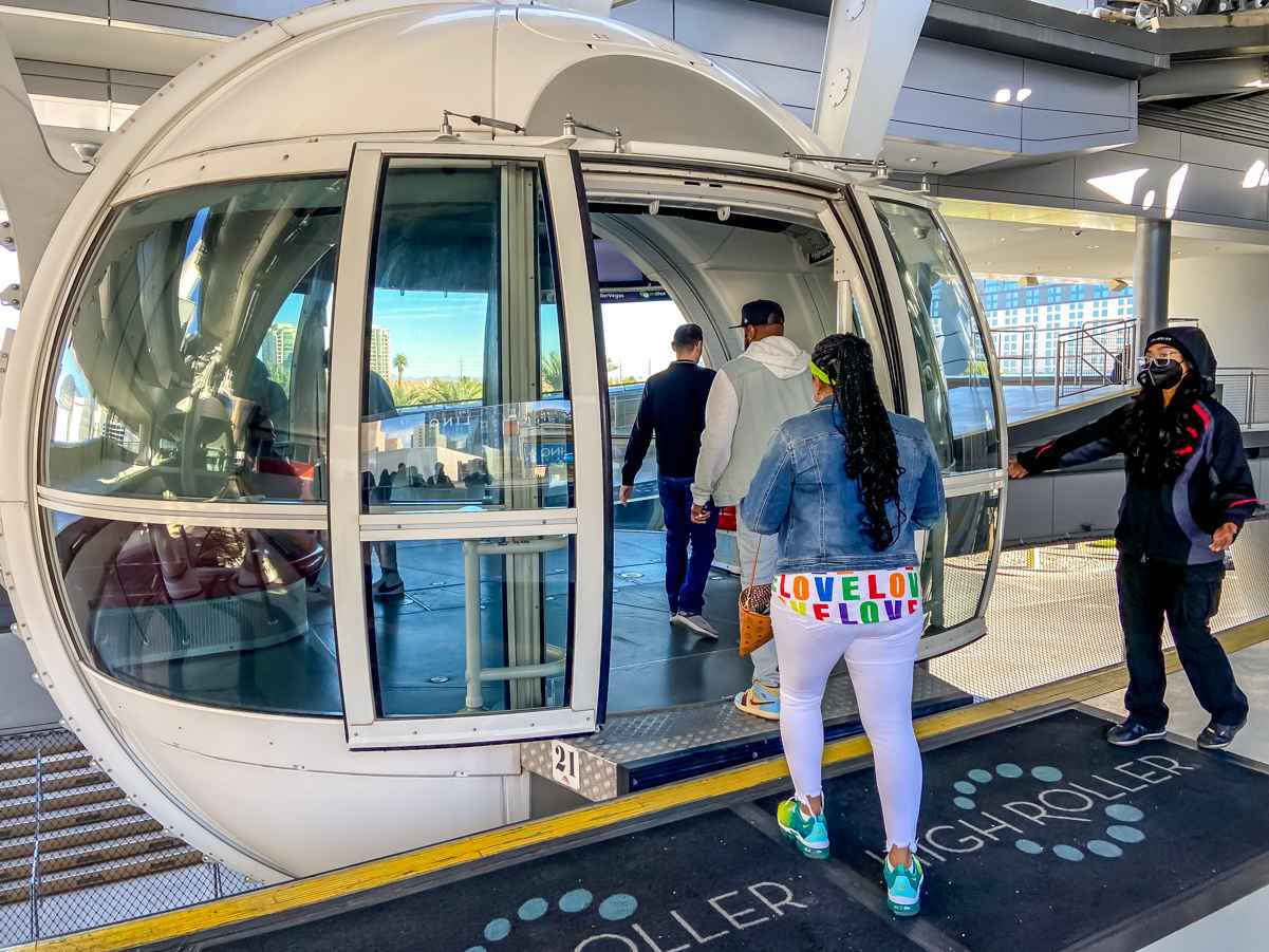 High Roller Las Vegas Cost (Best Times to Ride) 10 walking onto the high roller pod in las vegas