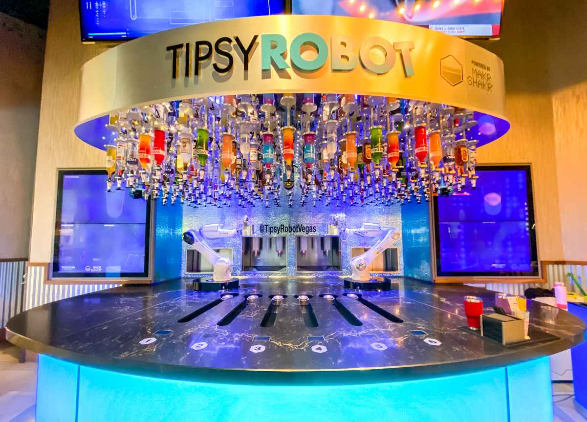 Why Drink at the Tipsy Robot 
